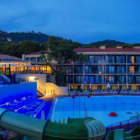 Village Club Mileade Hotel 3*