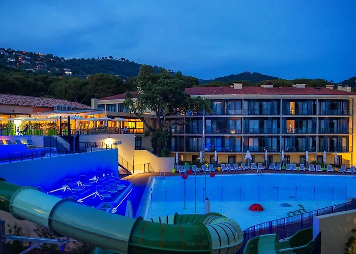 Village Club Mileade Hotell 3*