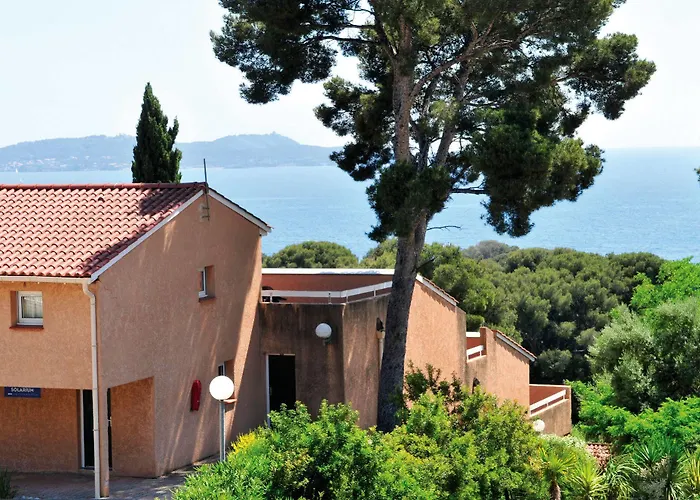 Village Club Mileade Hotell 3*