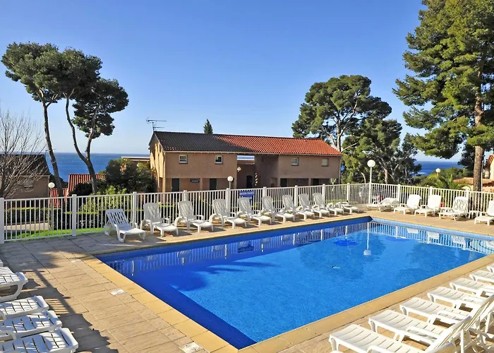 Village Club Mileade Hotell