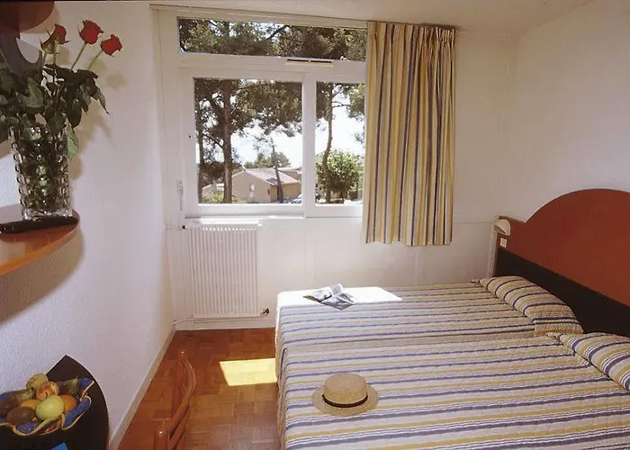 Village Club Mileade Hotell 3*